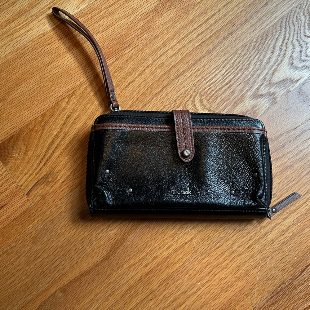 The Sack Wristlet wallet